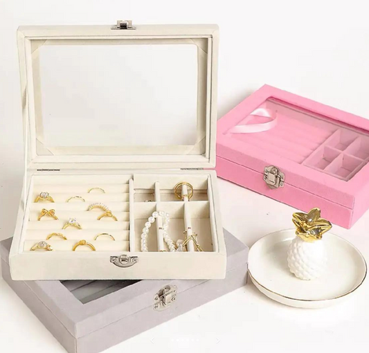 Joyero de Terciopelo con Tapa Transparente – Elegancia y Organización en un solo lugar